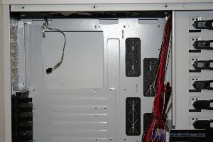 00039Aerocool XPREDATOR WHITE XTREMEHARDWARE.COM